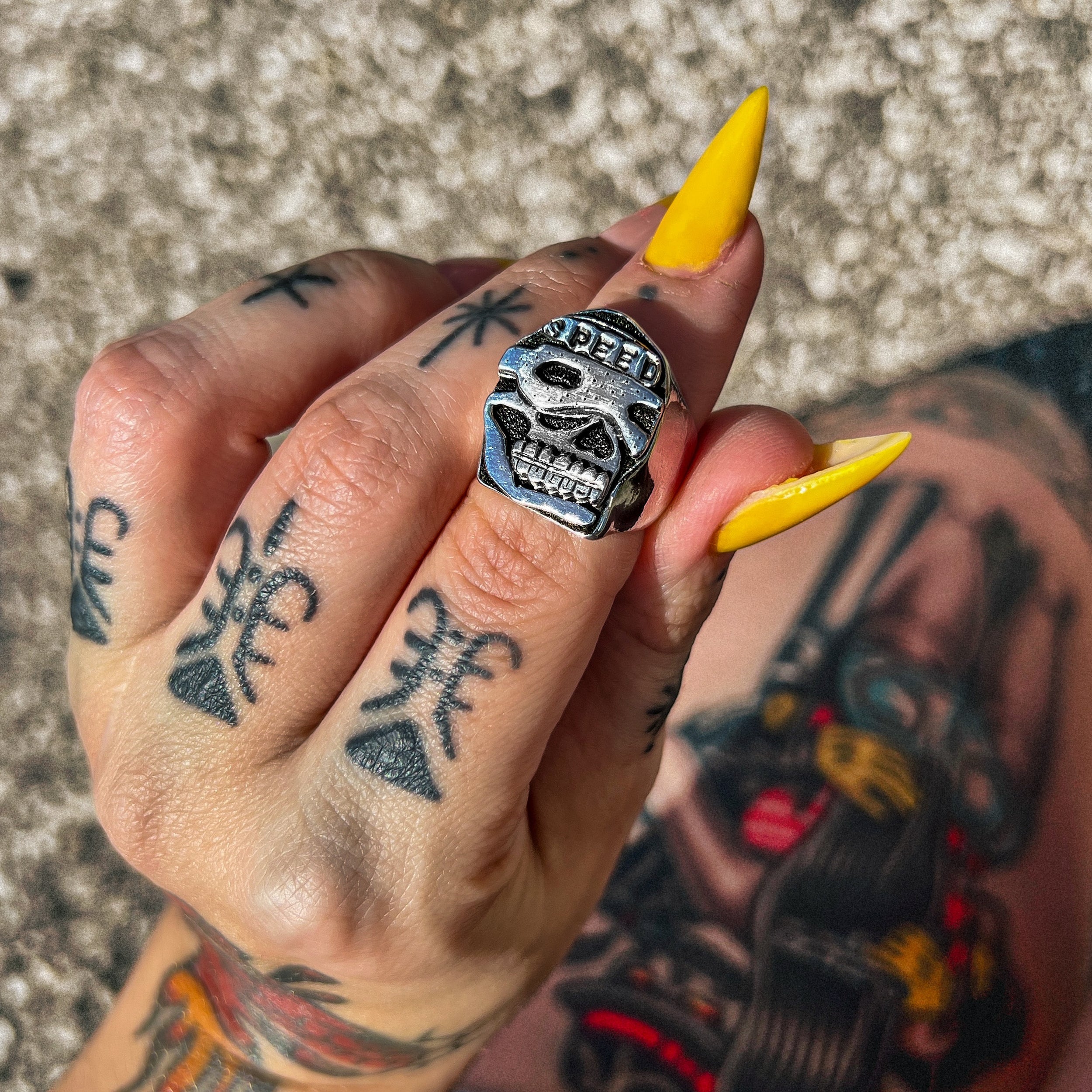 Speed Skull Signet Ring