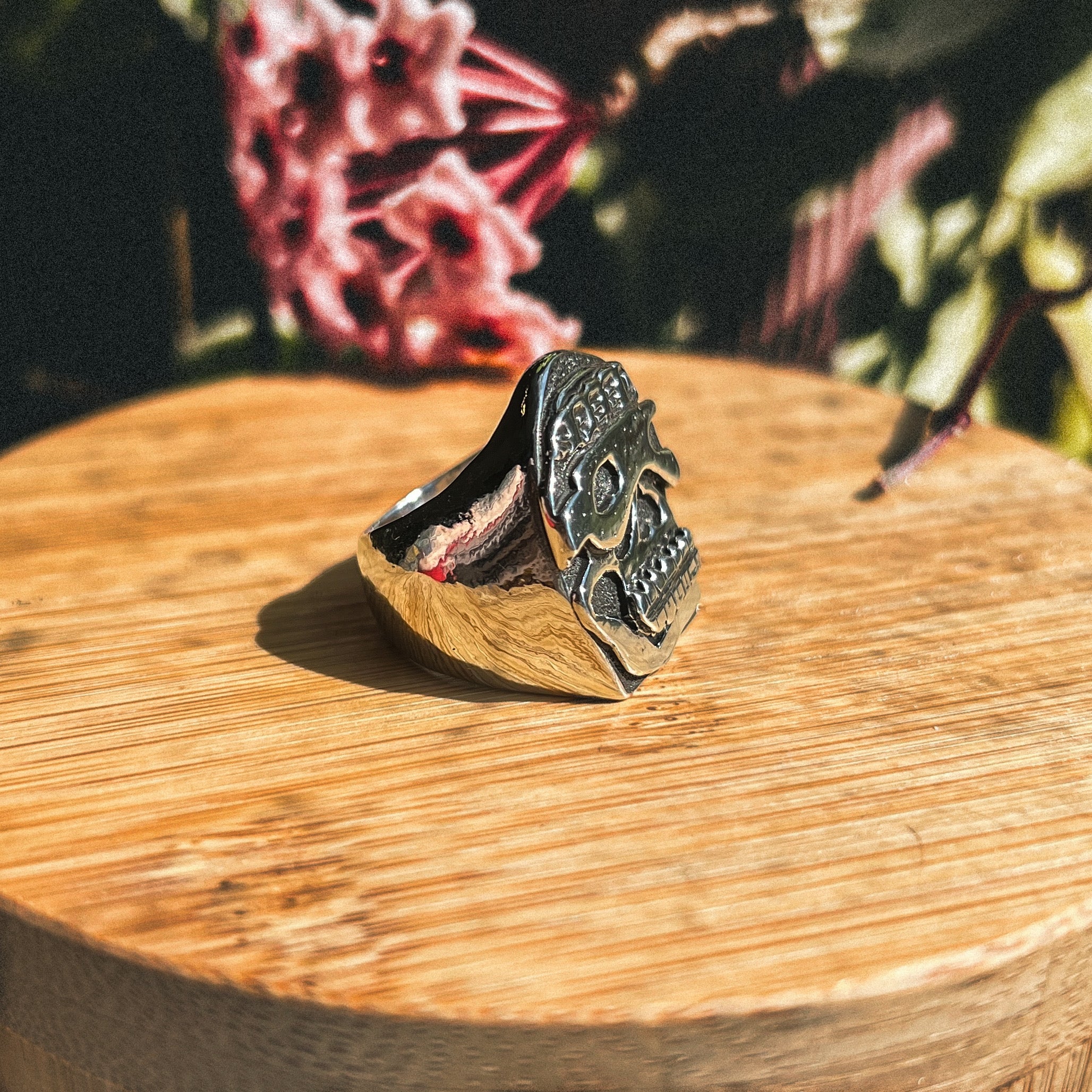 Speed Skull Signet Ring